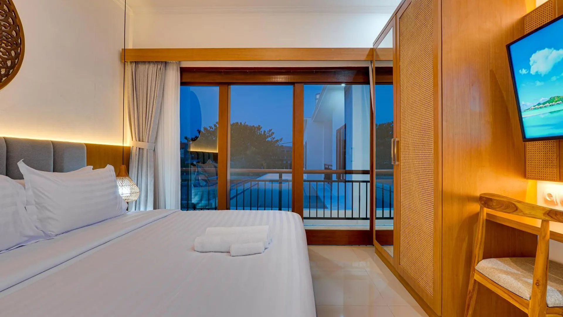 Villa Boswellia Seminyak Near Double Six Beach Indonesia