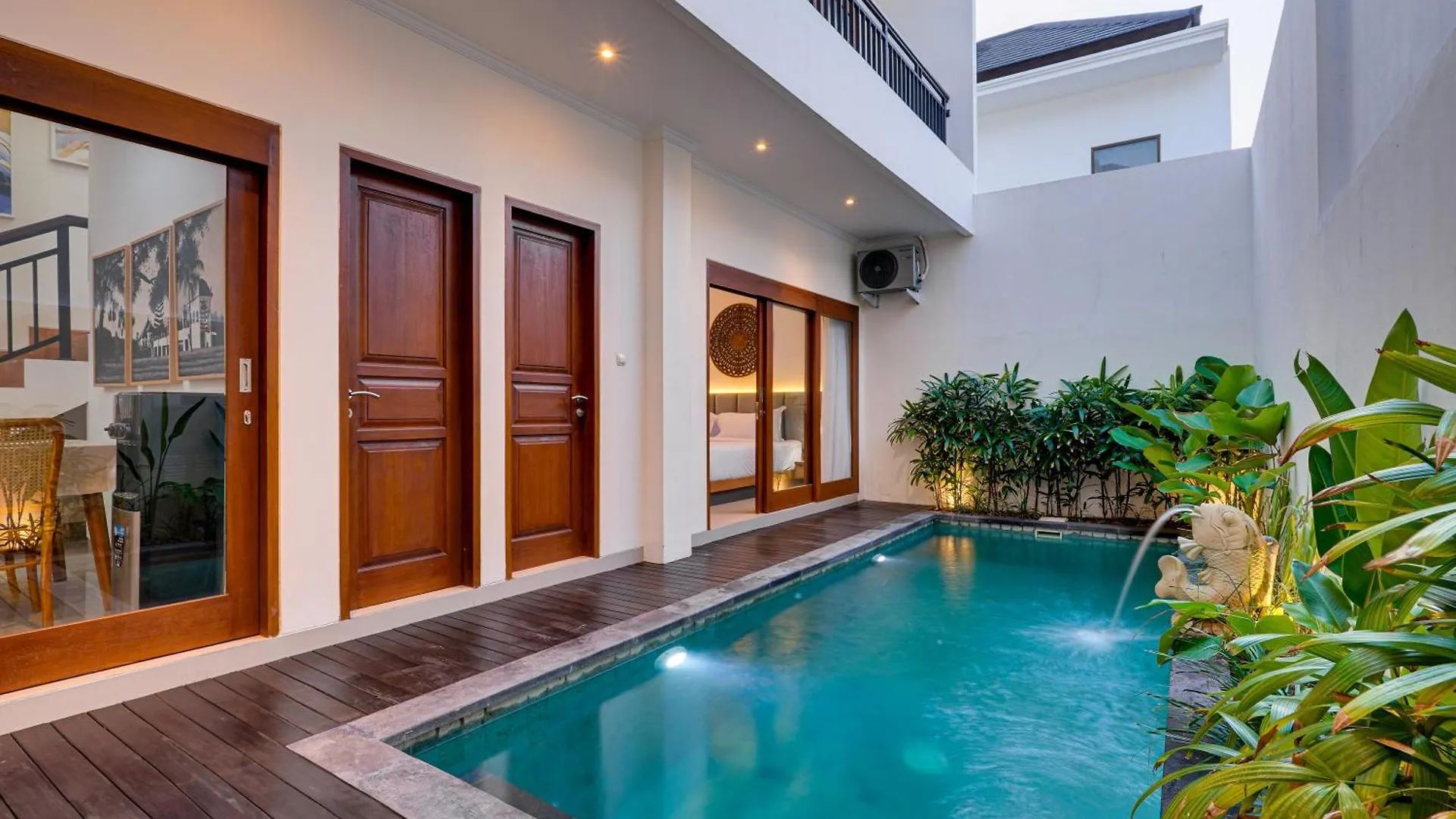 Villa Boswellia Seminyak Near Double Six Beach