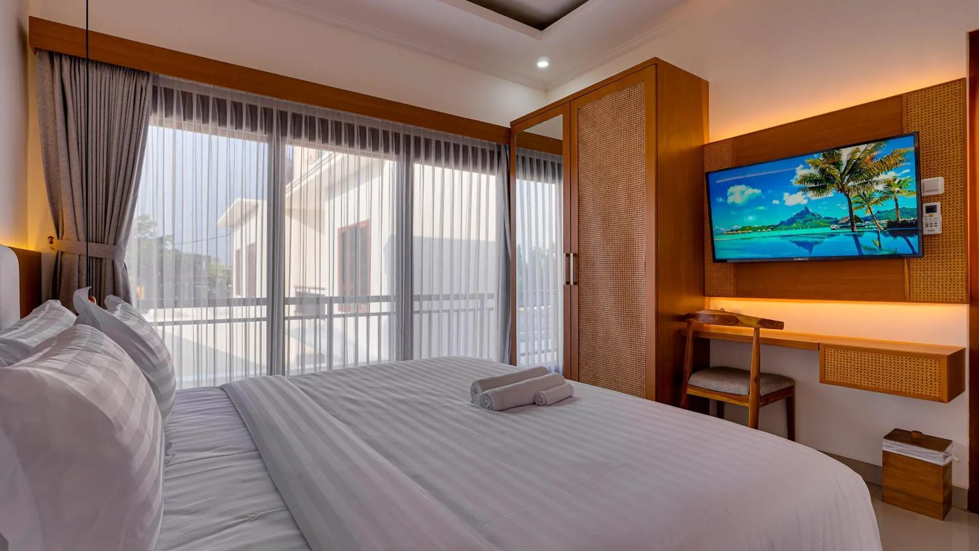 Villa Boswellia Seminyak Near Double Six Beach