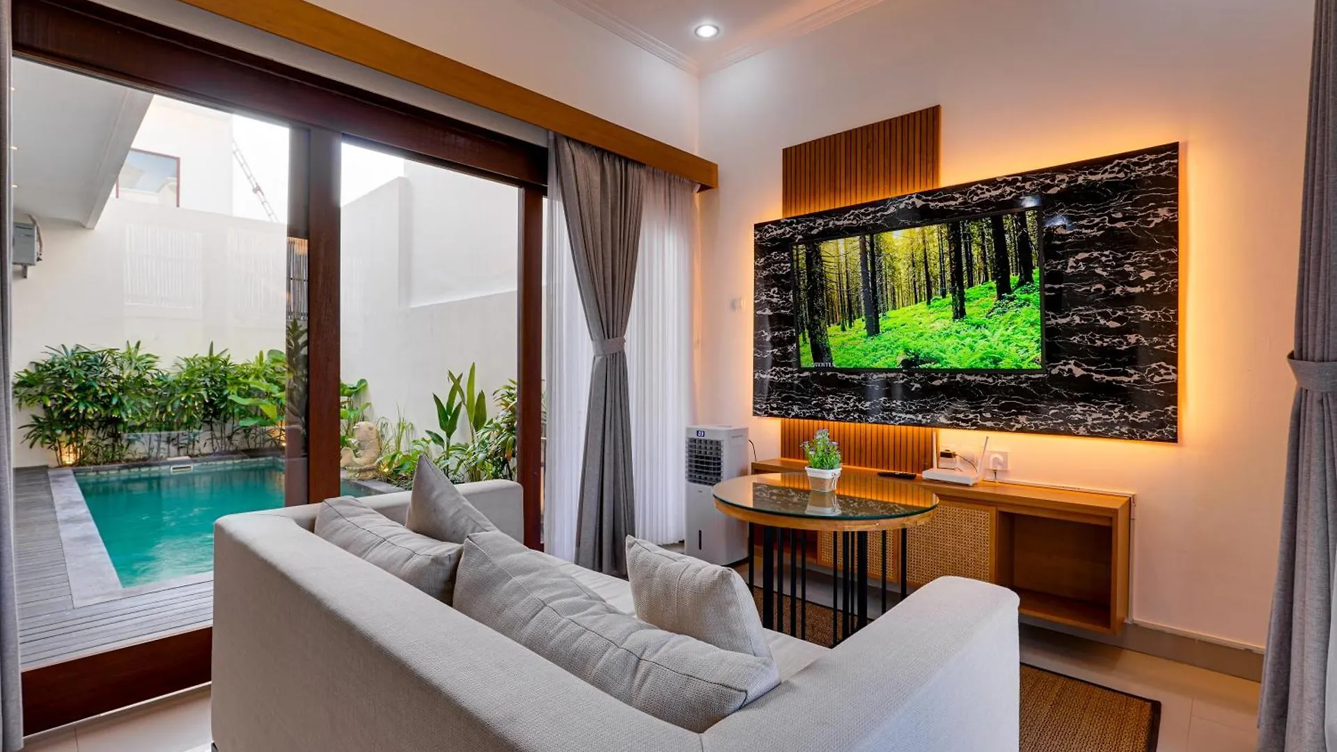 Villa Boswellia Seminyak Near Double Six Beach Seminyak (Bali)