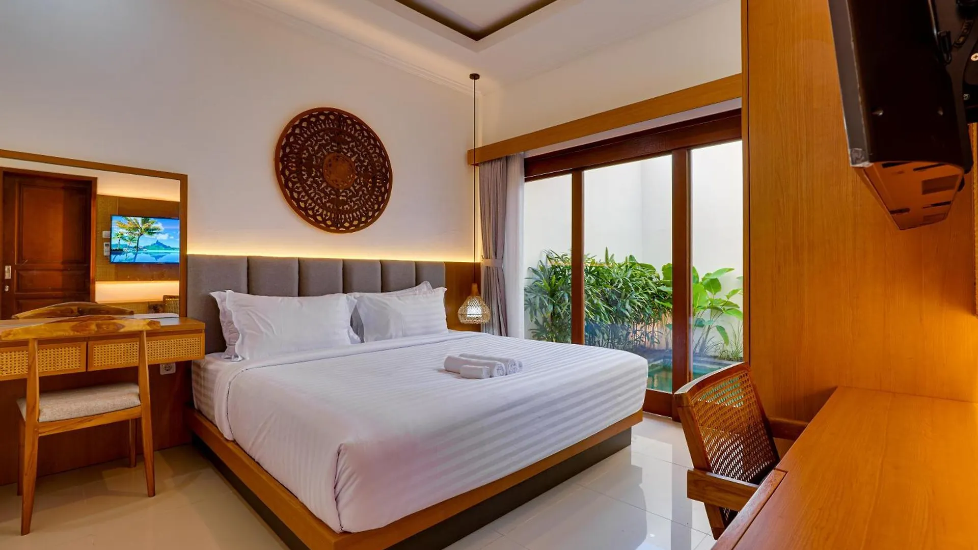 Villa Boswellia Seminyak Near Double Six Beach  Seminyak (Bali)